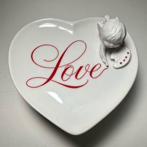Avon 1984 Cupid’s Message Porcelain jewelry dish